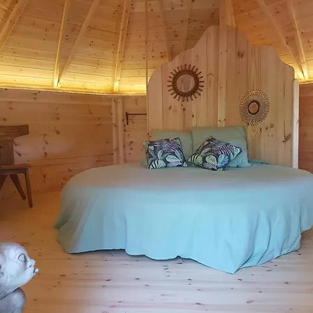 Kotaventure Romantique Le Mesnil-Villement